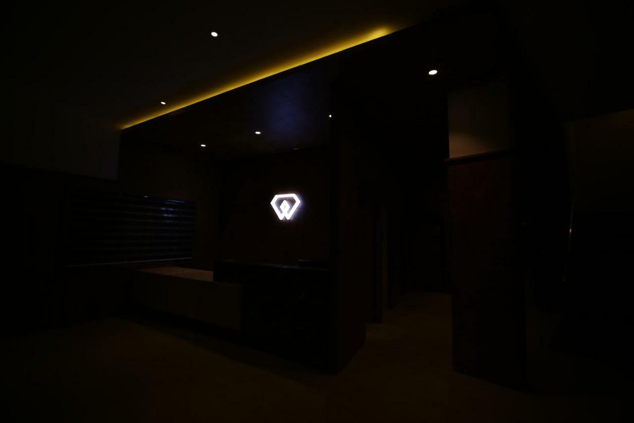 Hotel Le Sapphire สุลต่านบาเทรี ภายนอก รูปภาพ