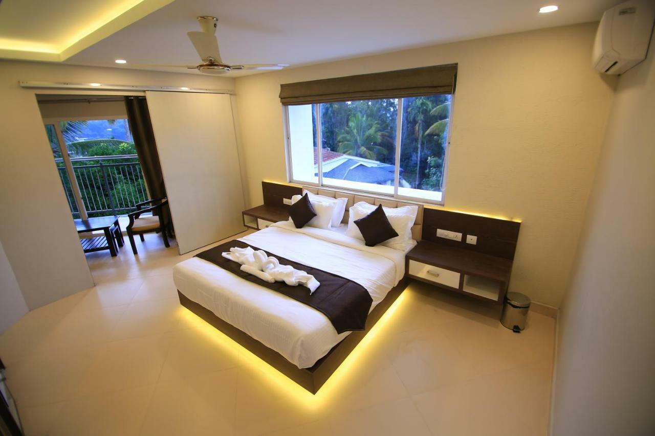 Hotel Le Sapphire สุลต่านบาเทรี ภายนอก รูปภาพ